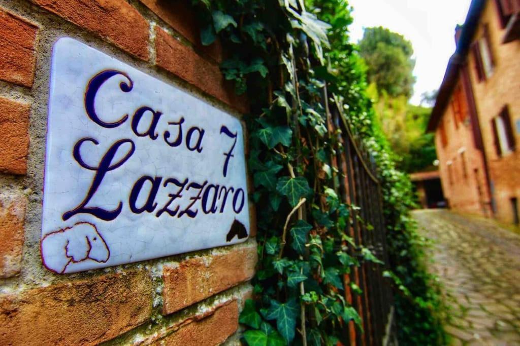 Вилла Casa Lazzaro Al Centro Di Сиена Экстерьер фото