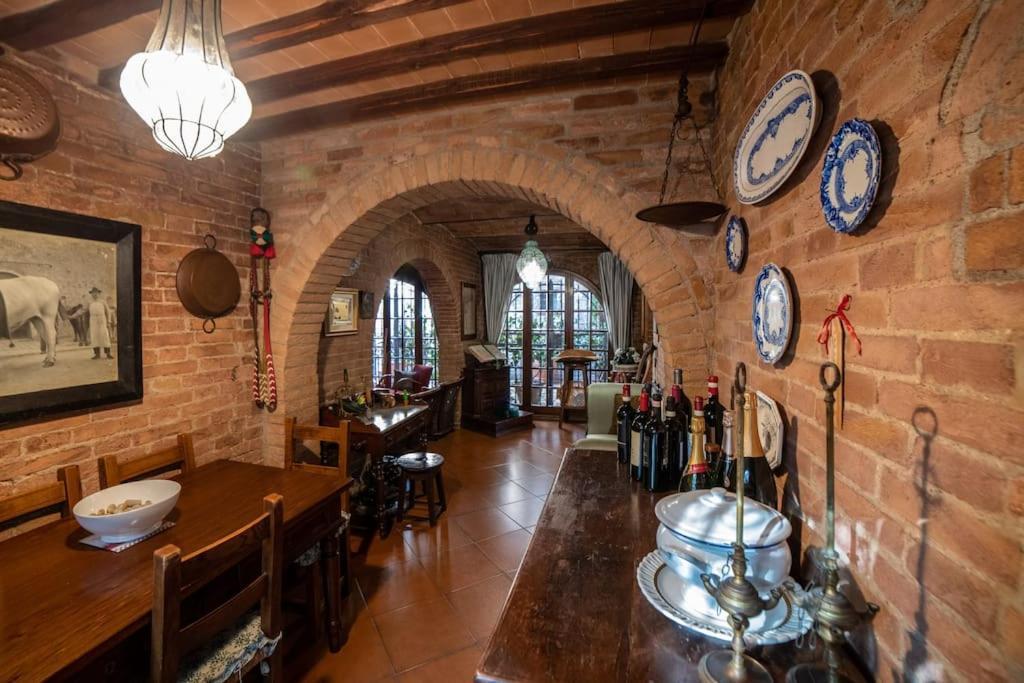 Вилла Casa Lazzaro Al Centro Di Сиена Экстерьер фото